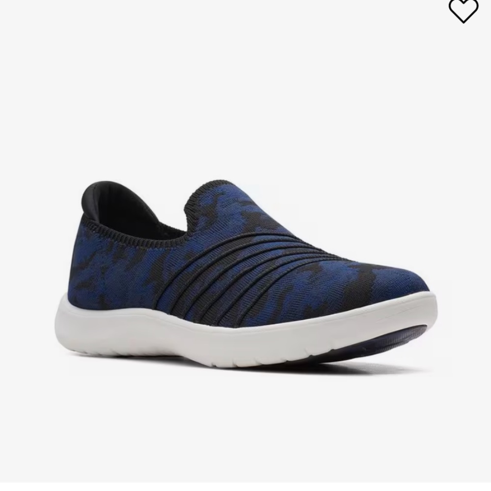 NIB Cloudsteppers size 8.5!